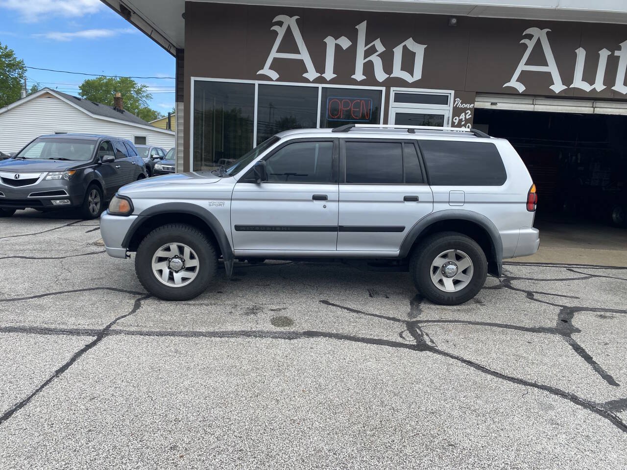 Used 2004 Mitsubishi Montero Sport LS RWD image 6