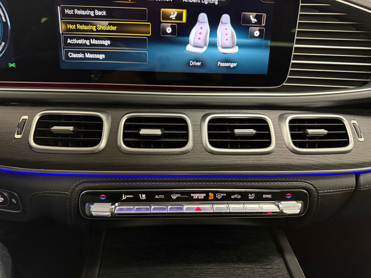 Used 2022 Mercedes-Benz GLS 450 4MATIC image 26