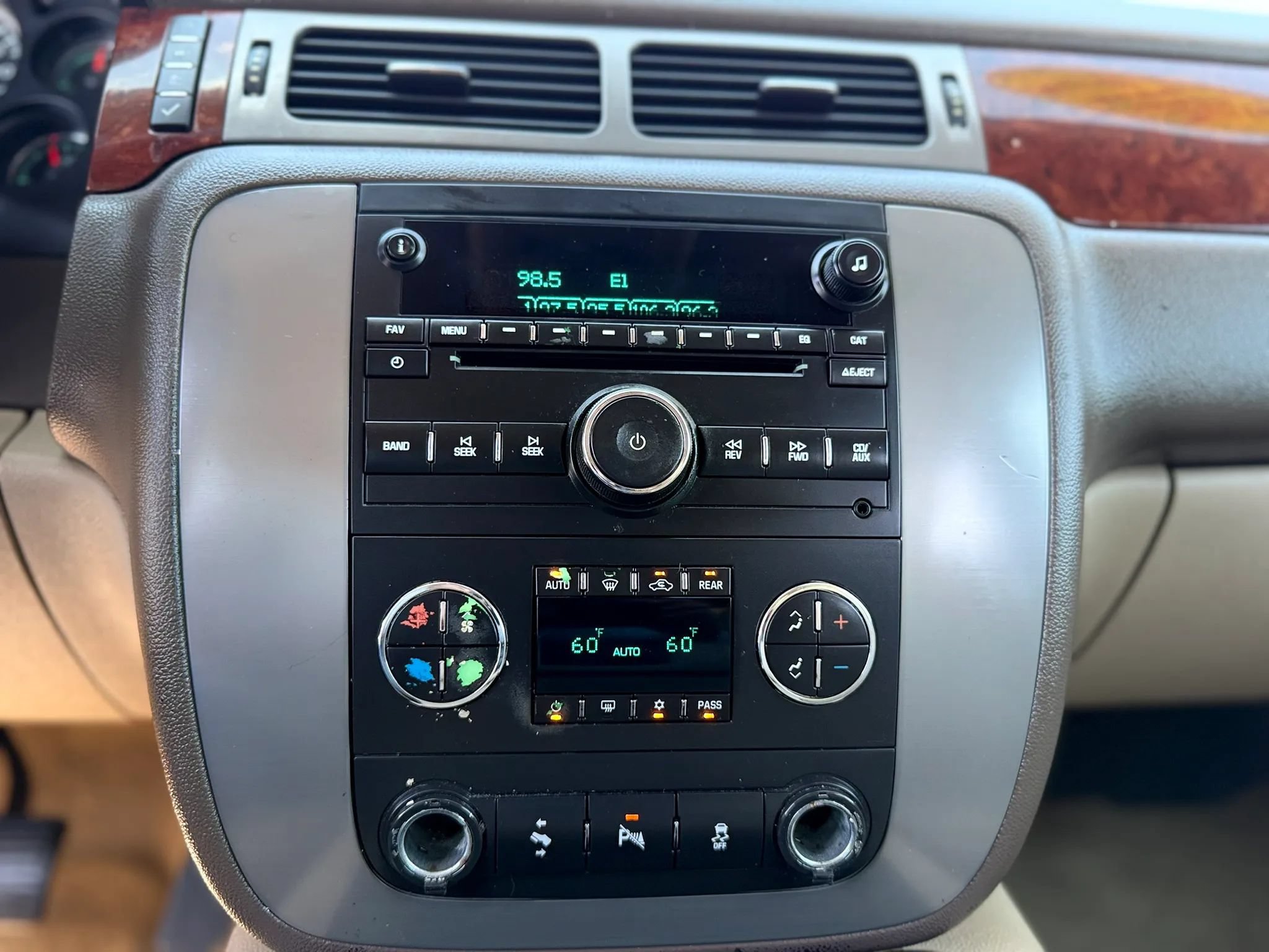 Used 2012 GMC Yukon SLT AWD/4WD image 25