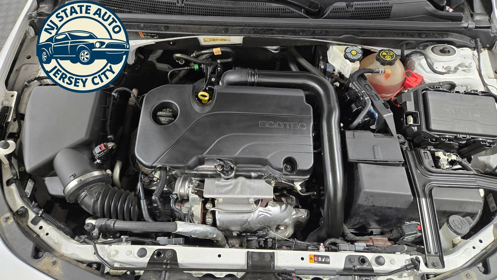 Used 2023 Chevrolet Malibu LT FWD image 36