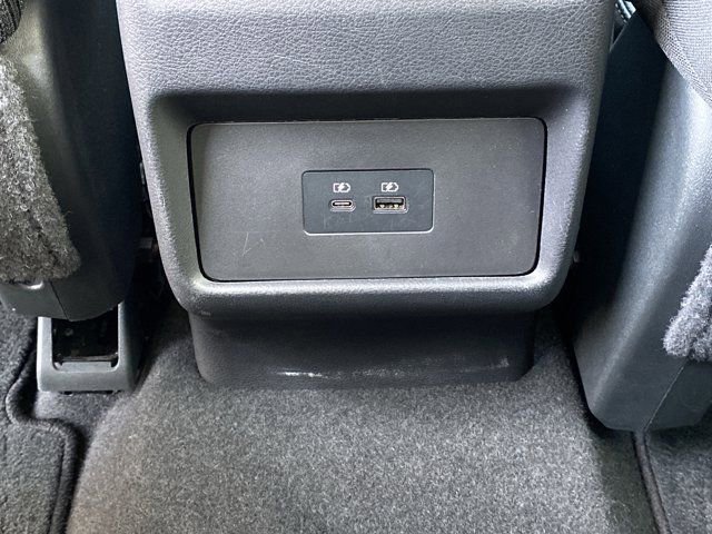 Used 2023 Nissan Rogue SV image 13