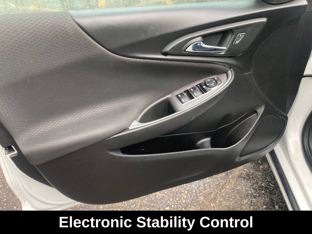 Used 2022 Chevrolet Malibu LT FWD image 13