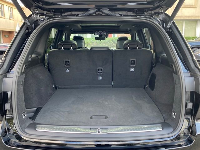 New 2025 Jeep Grand Cherokee Overland w/ Adv Protech Group III image 10