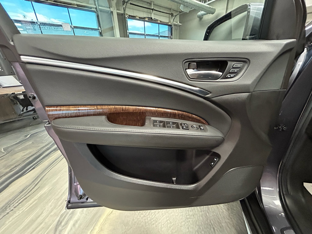 Used 2020 Acura MDX SH-AWD image 53