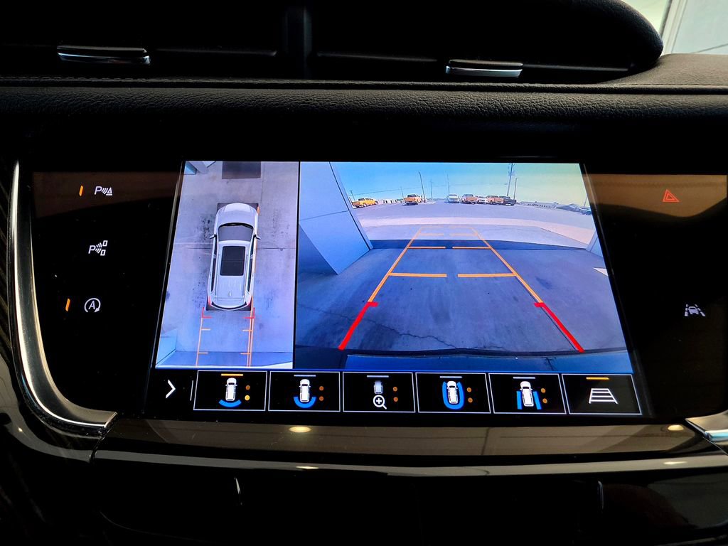 Used 2020 Cadillac XT6 Premium Luxury AWD/4WD image 55