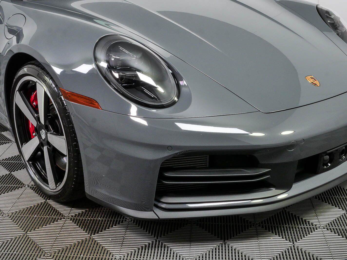 Certified 2026 Porsche 911 Carrera 4S AWD/4WD image 40