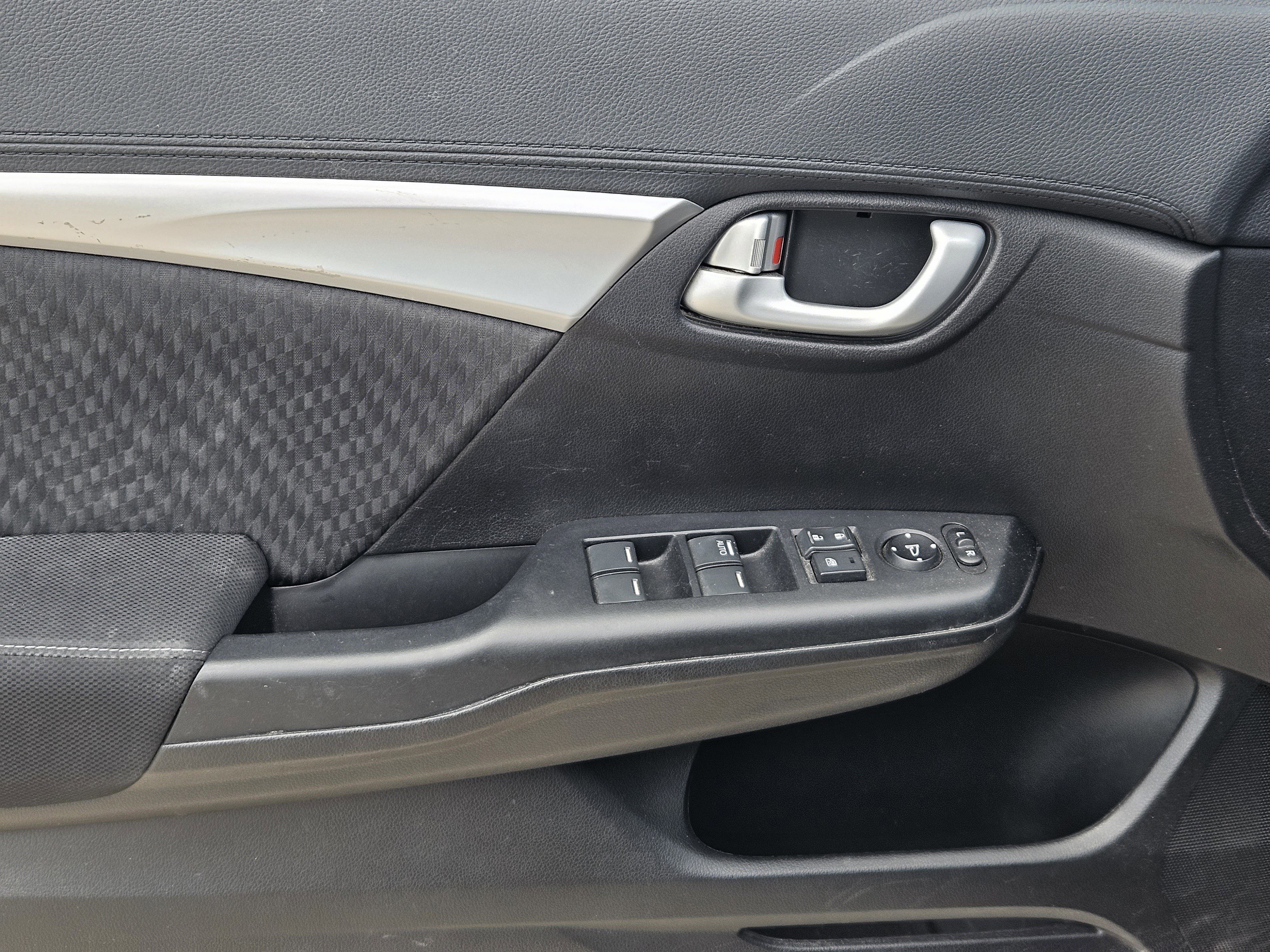 Used 2015 Honda Civic EX image 23