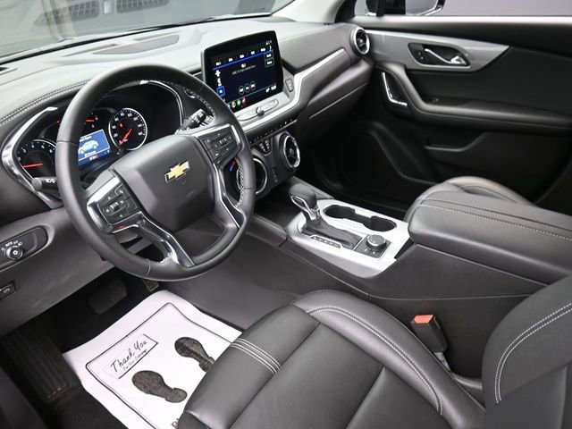 Used 2024 Chevrolet Blazer LT w/ LPO, Black Grille Bar Package image 18
