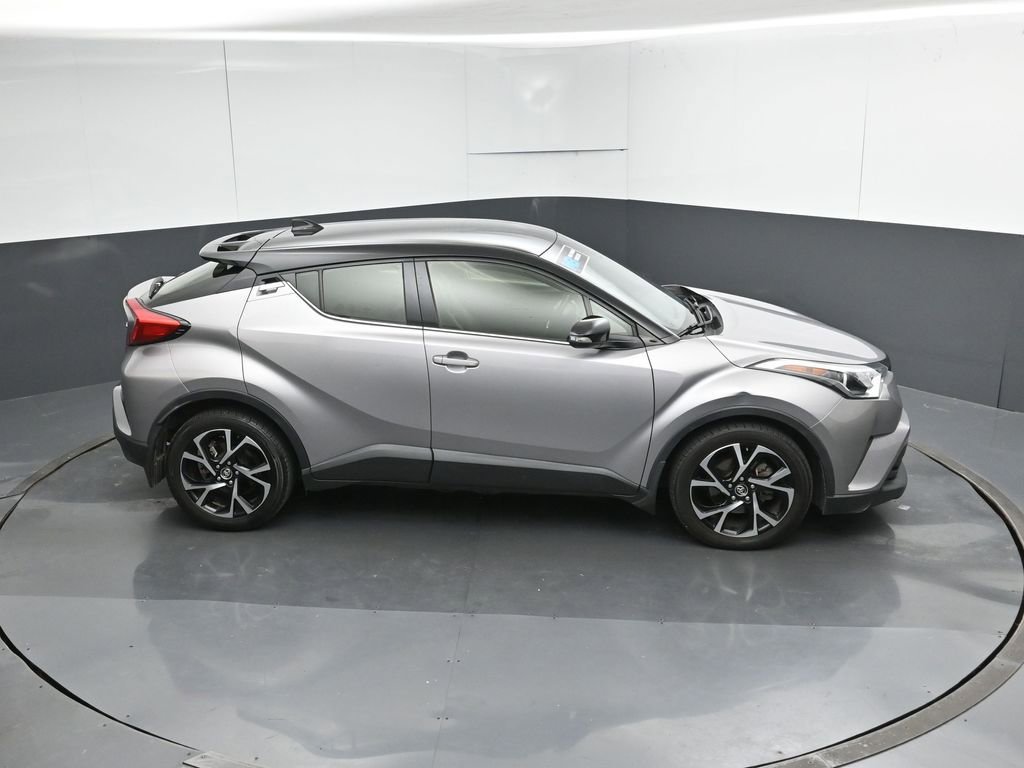 Used 2019 Toyota C-HR Limited FWD image 52