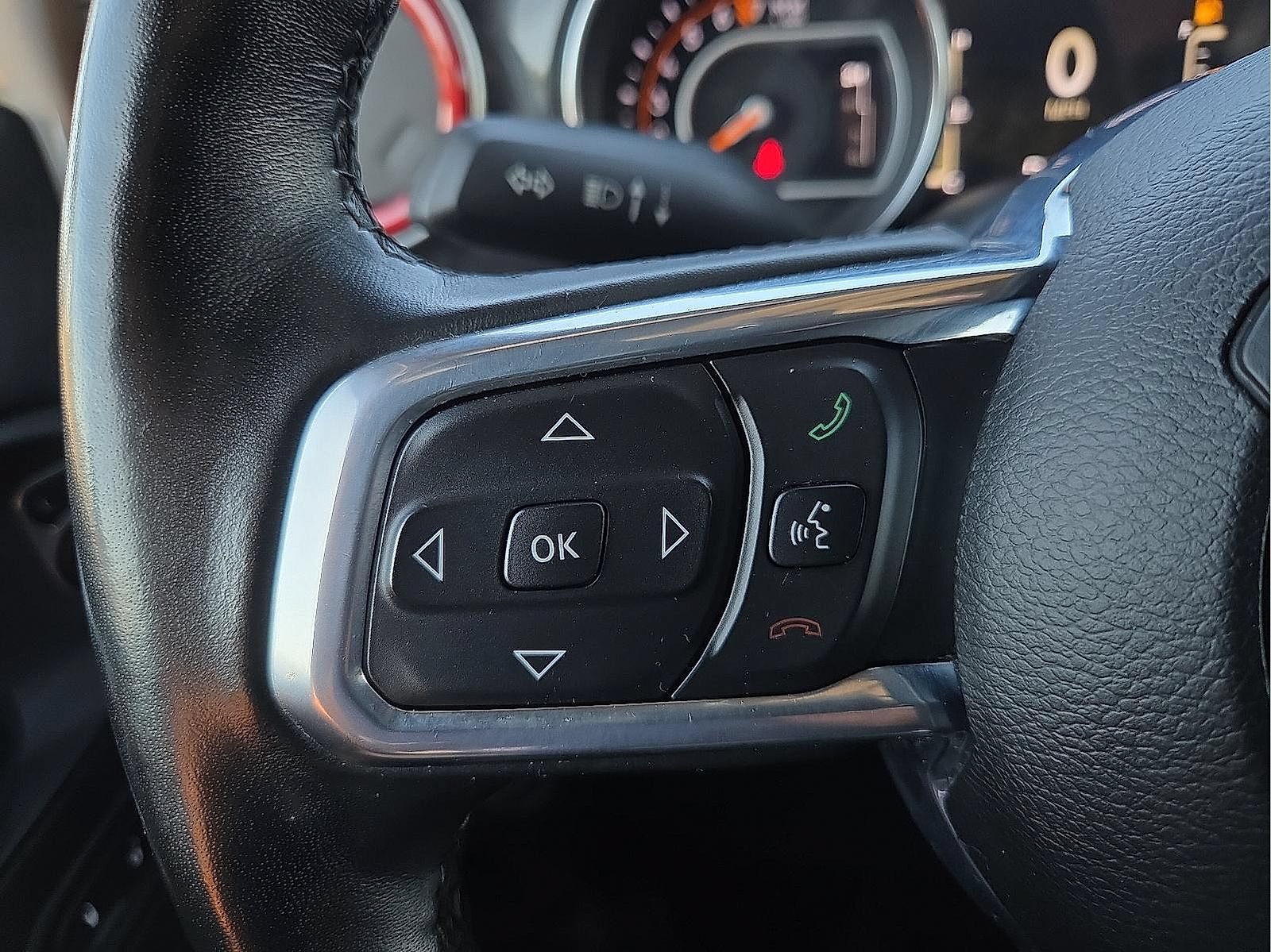 Used 2020 Jeep Wrangler Unlimited Sahara AWD/4WD image 17