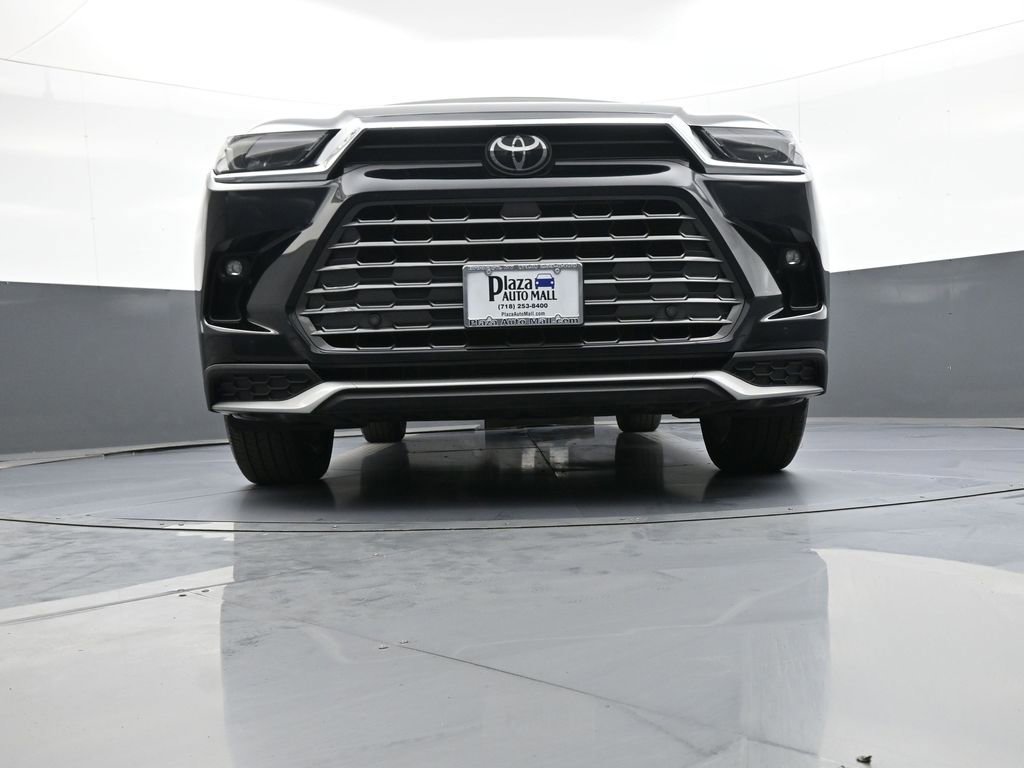 Certified 2025 Toyota Grand Highlander AWD Hybrid image 30