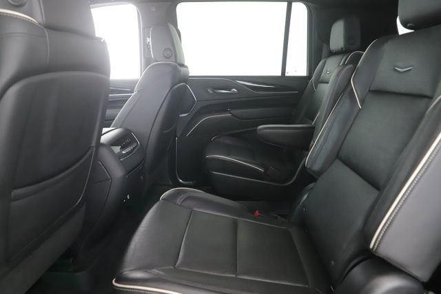 Used 2022 Cadillac Escalade ESV Sport w/ Touring Package AWD/4WD image 27