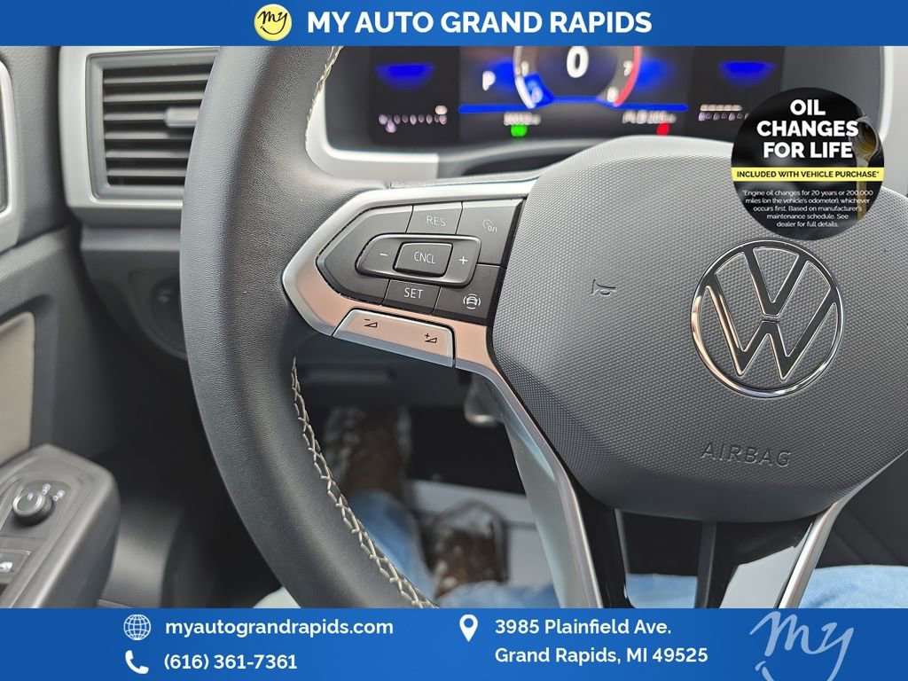 Used 2023 Volkswagen Atlas Cross Sport SE image 15