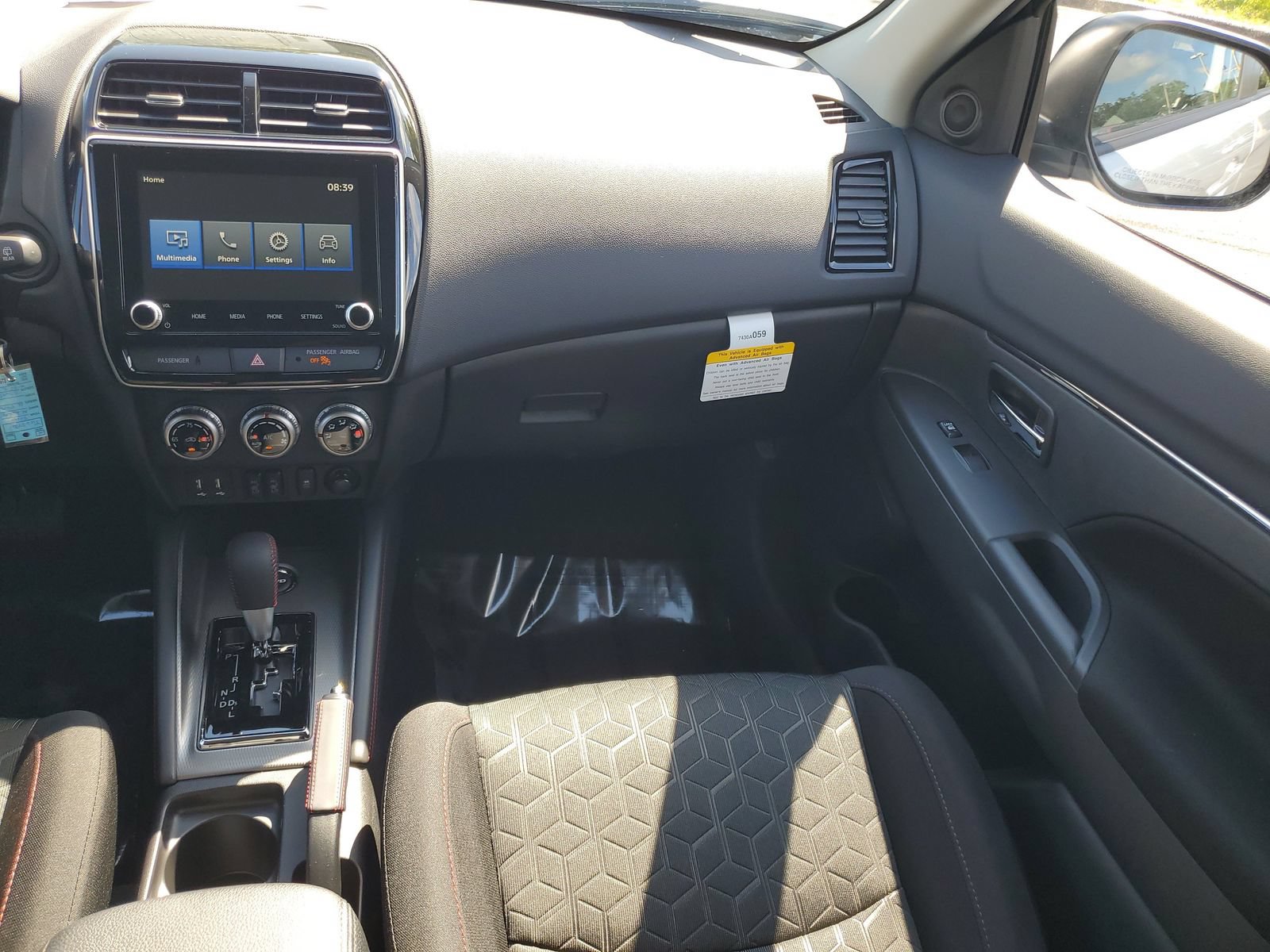 New 2026 Mitsubishi Outlander Sport LE AWD/4WD image 25