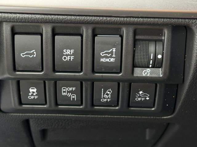 Used 2017 Subaru Outback 3.6R Limited AWD/4WD image 24