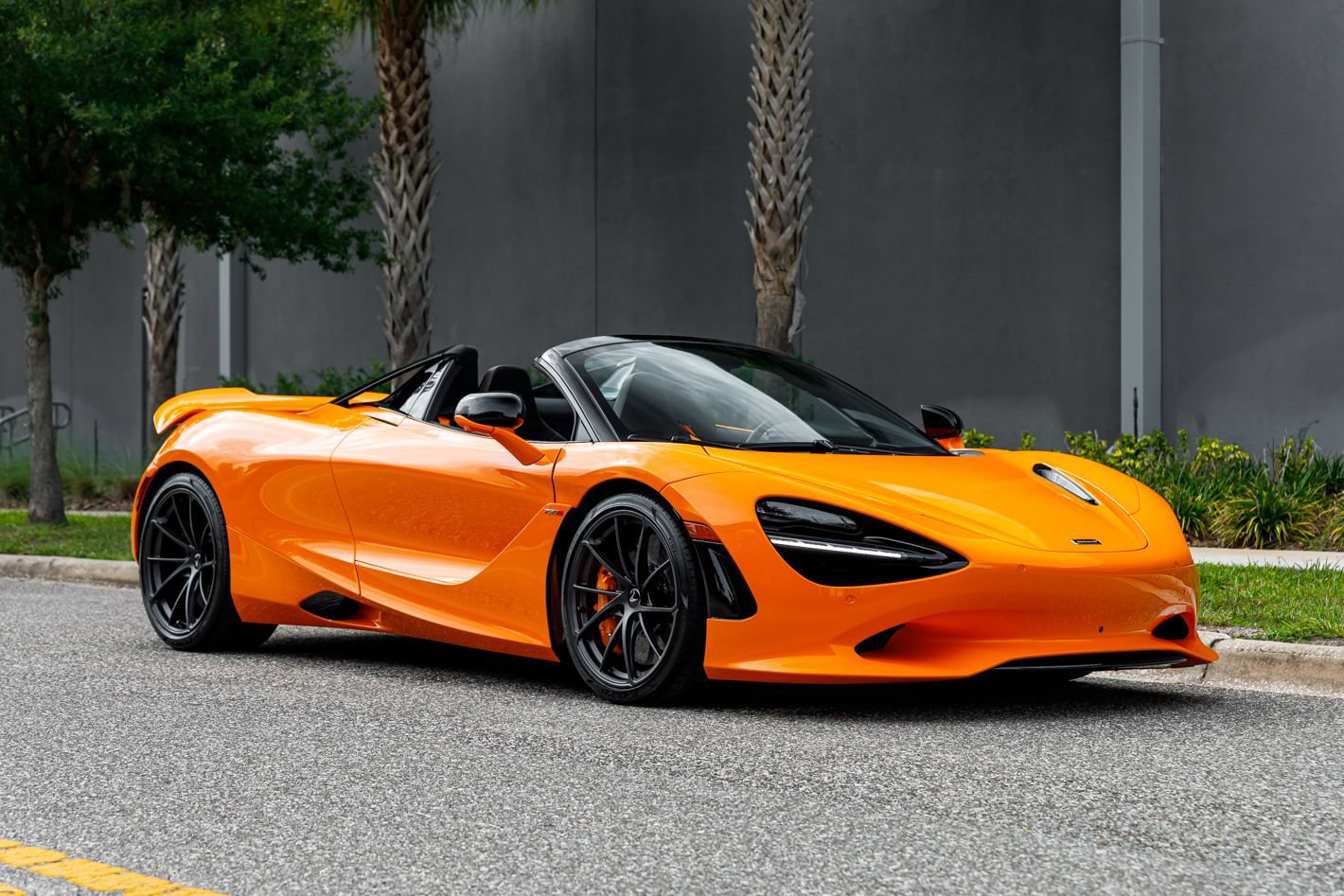 New 2027 McLaren 750S Spider RWD image 5