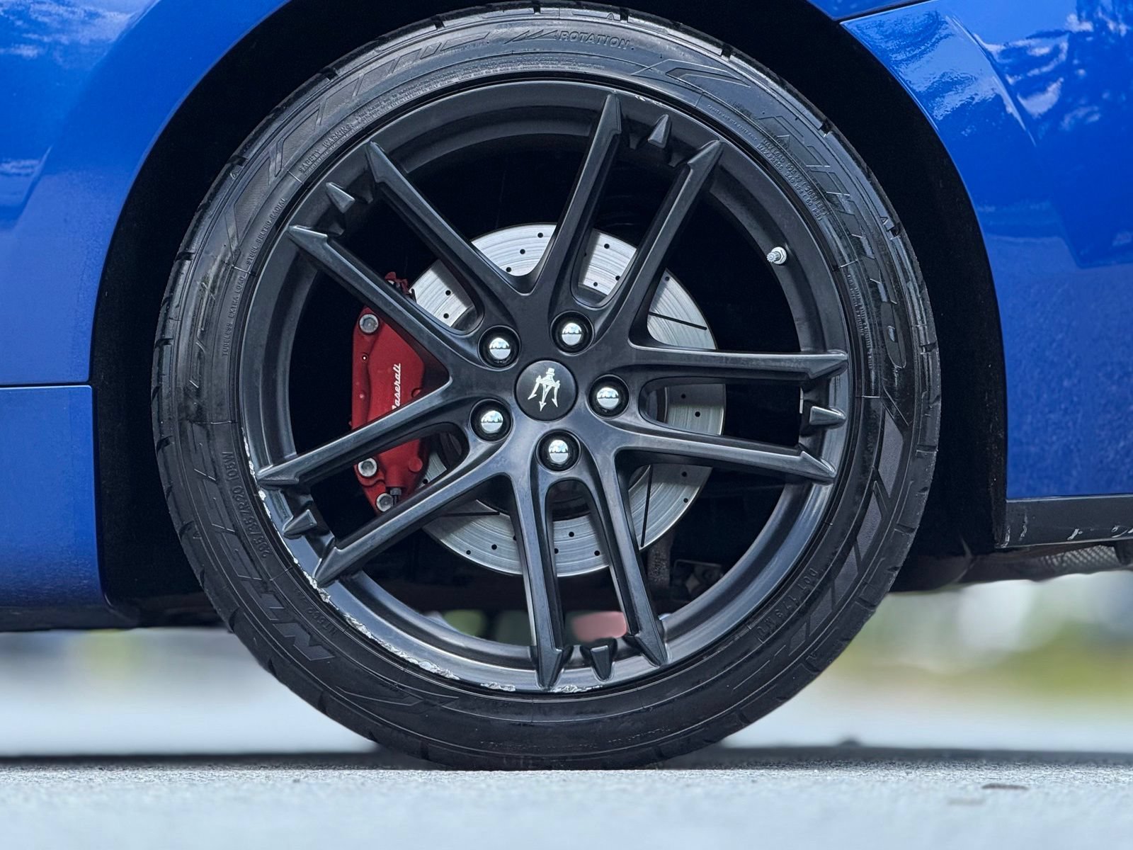Used 2017 Maserati GranTurismo Sport RWD image 19