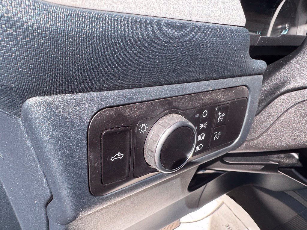 Used 2023 Ford Maverick XLT w/ XLT Luxury Package FWD image 13