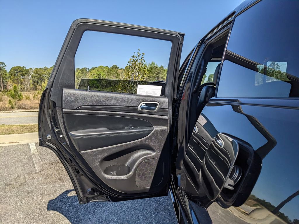 Used 2021 Jeep Grand Cherokee Laredo X image 52