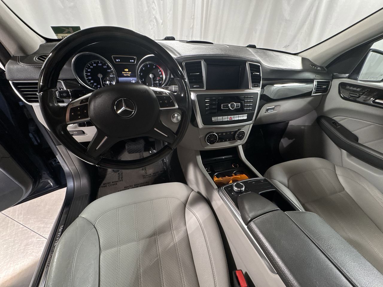 Used 2016 Mercedes-Benz GL 450 4MATIC image 15