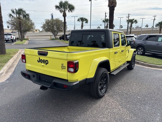 Used 2023 Jeep Gladiator Willys image 6