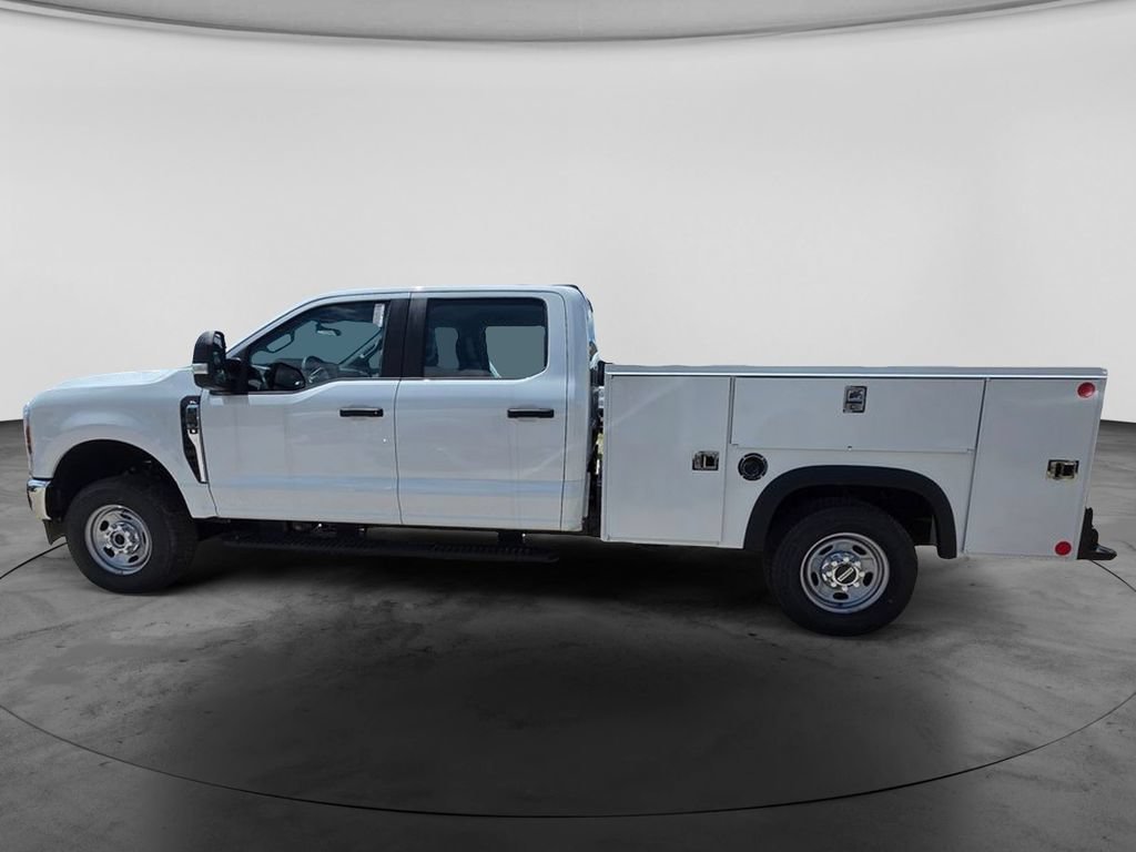 New 2026 Ford F350 XL w/ XL Chrome Package AWD/4WD image 5