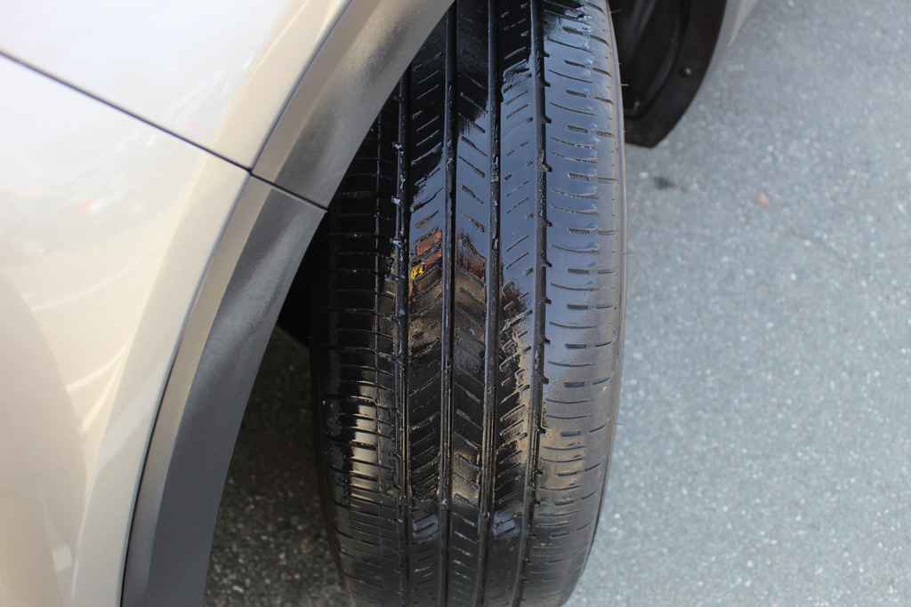 Used 2018 Kia Sorento LX image 32