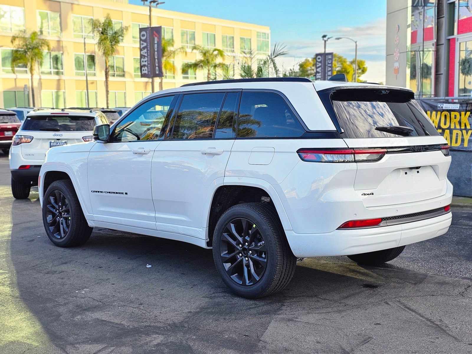 New 2026 Jeep Grand Cherokee Limited Reserve image 5