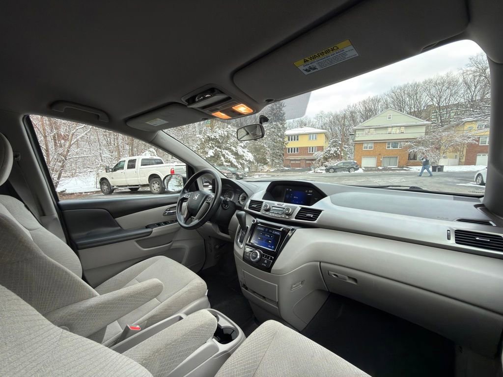 Used 2016 Honda Odyssey EX image 29