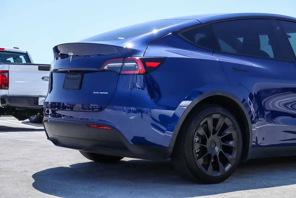 Used 2021 Tesla Model Y Long Range AWD/4WD image 9