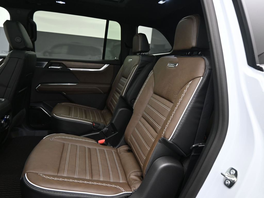 New 2026 GMC Acadia Denali Ultimate AWD/4WD image 25