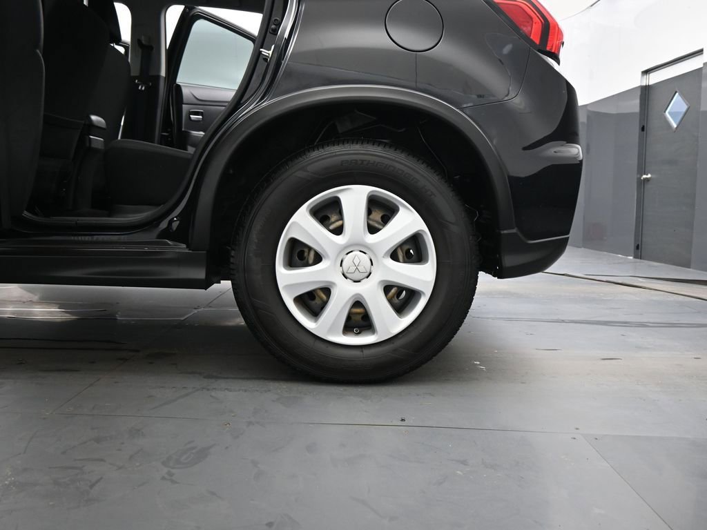 Used 2021 Mitsubishi Outlander Sport ES image 15