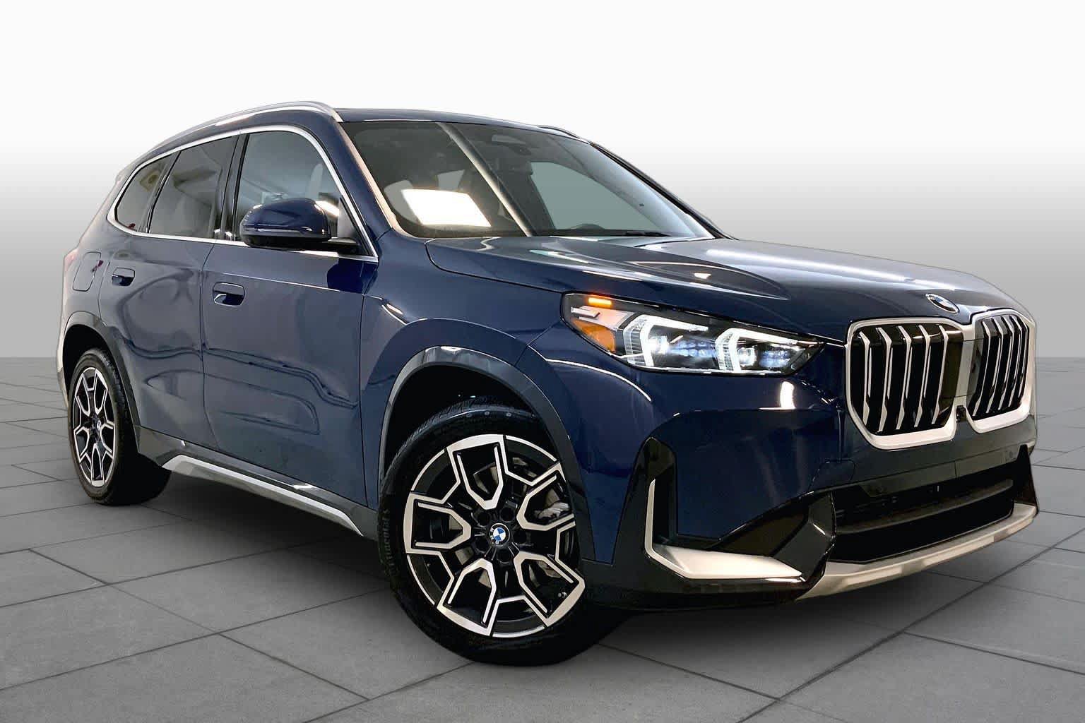 Used 2026 BMW X1 xDrive28i AWD/4WD image 2