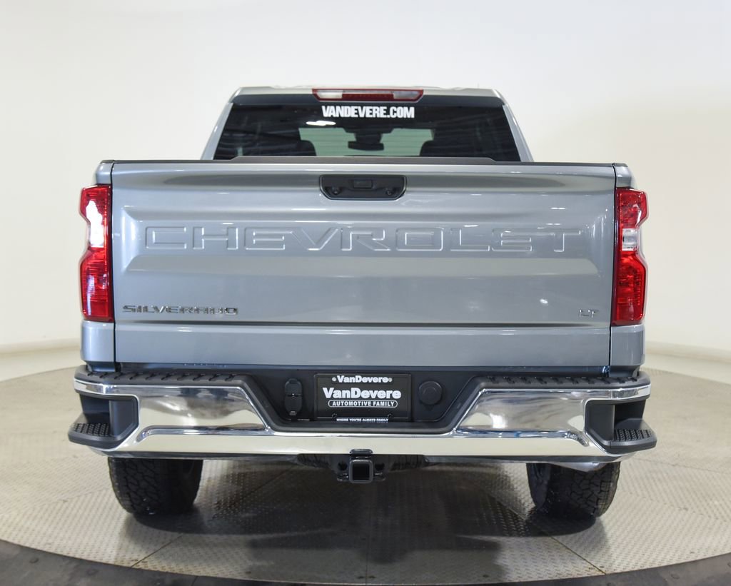 Used 2025 Chevrolet Silverado 1500 LT AWD/4WD image 13