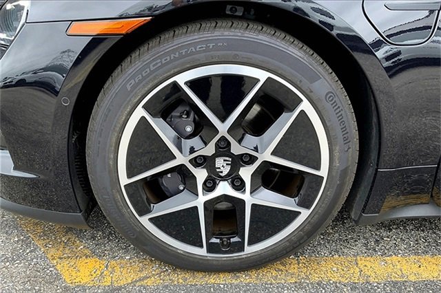 New 2025 Porsche Taycan image 15