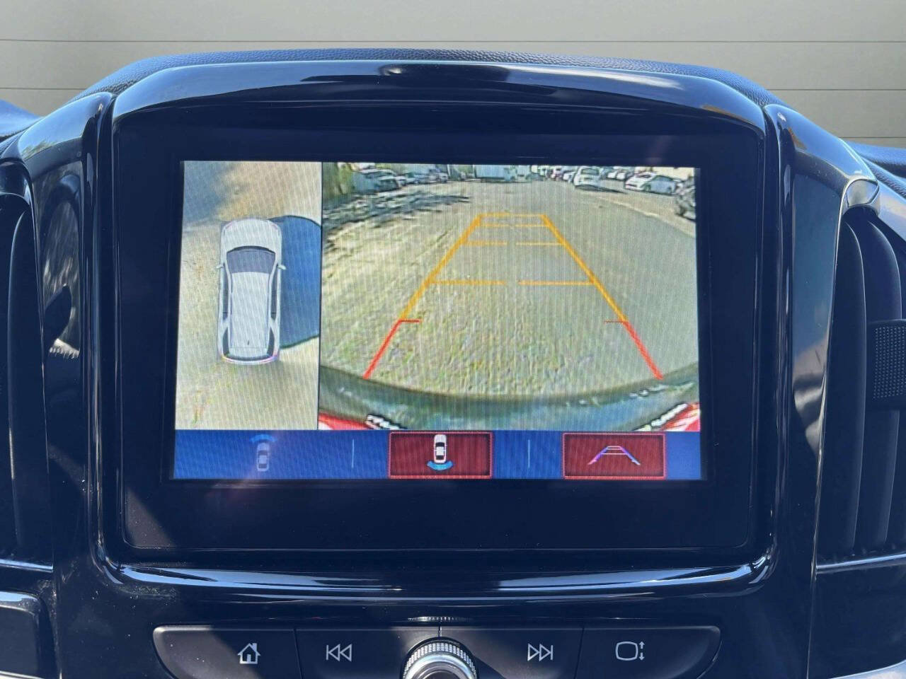 Used 2019 Chevrolet Traverse LT w/ LT Premium Package image 25