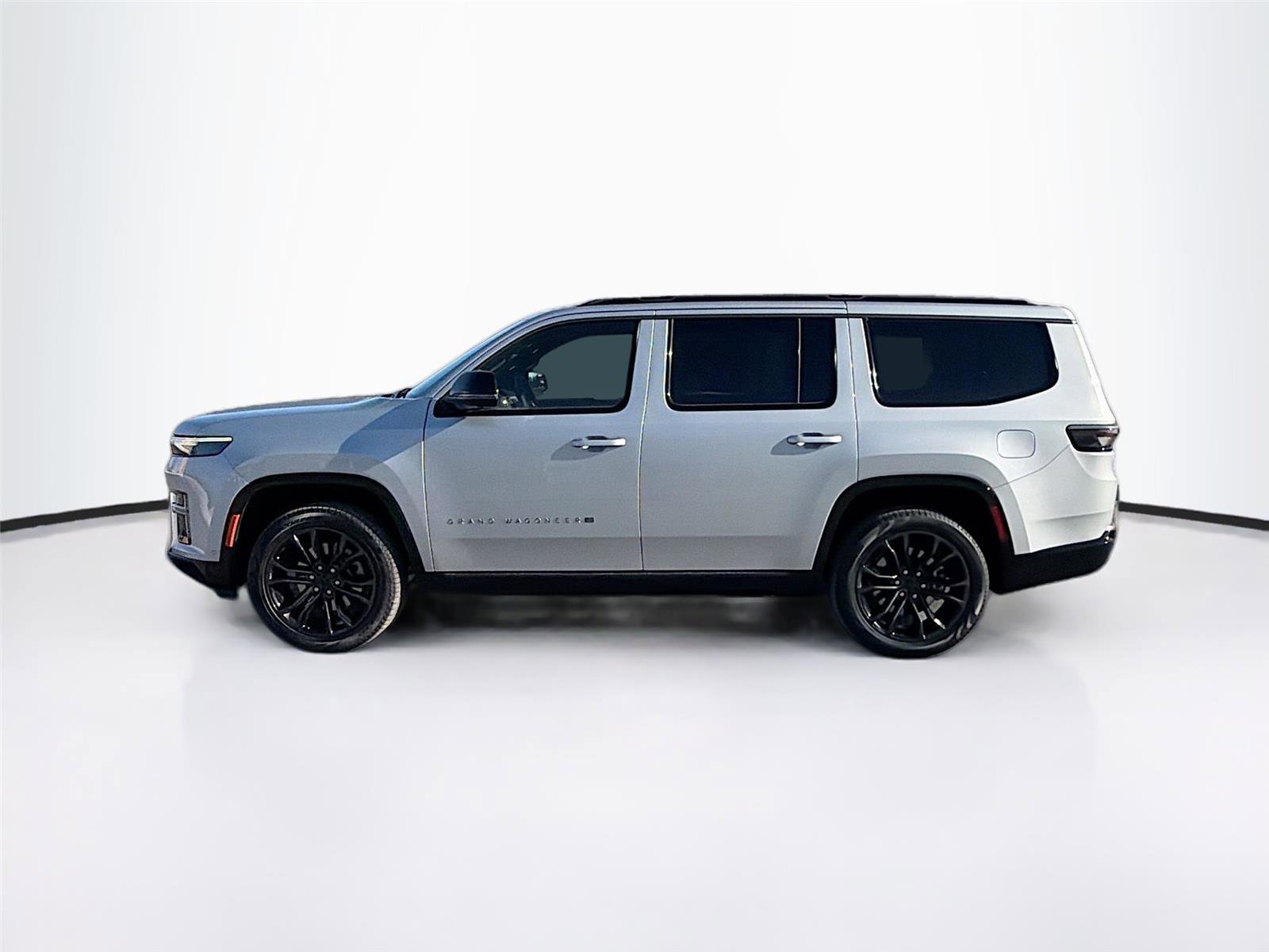 New 2026 Jeep Grand Wagoneer Summit image 4