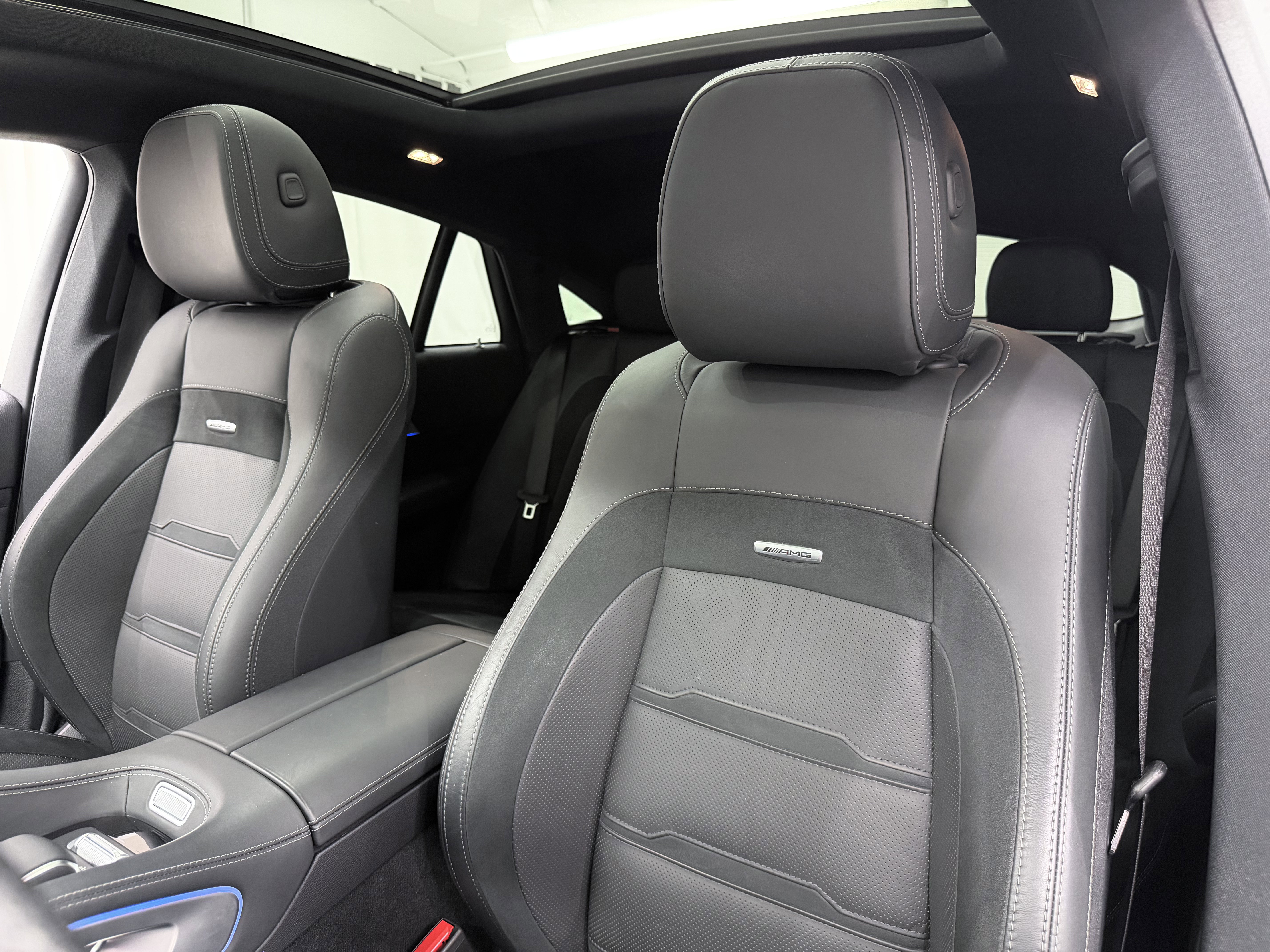 Used 2024 Mercedes-Benz GLE 53 AMG 4MATIC Coupe image 32