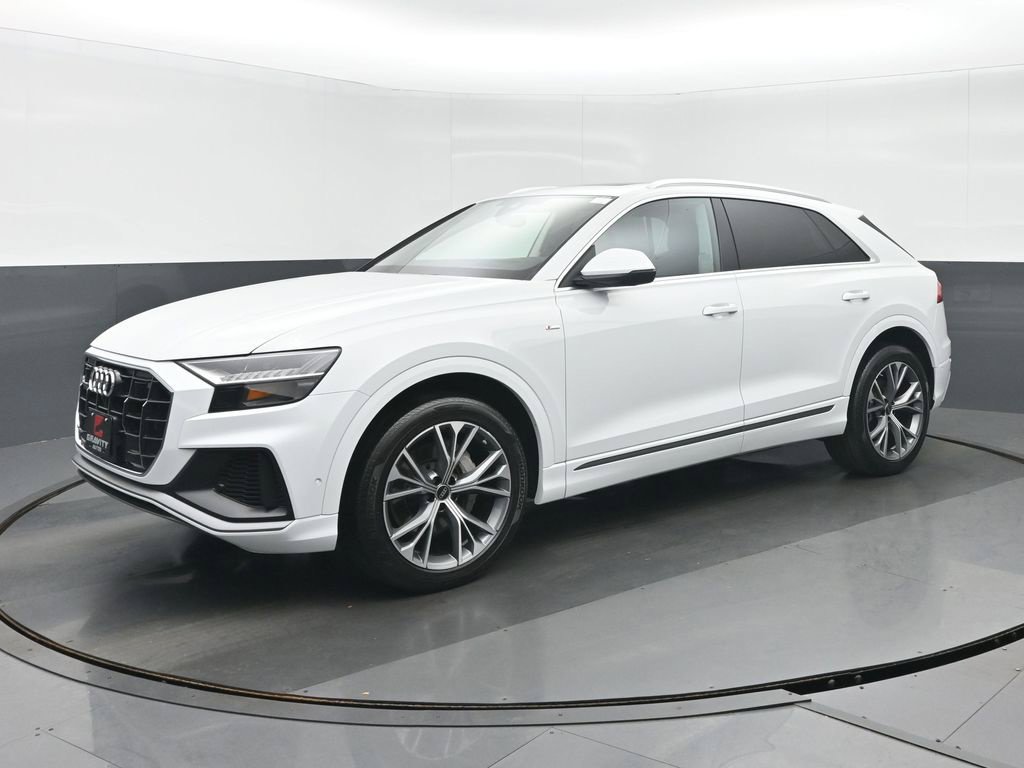 Used 2023 Audi Q8 Prestige w/ Prestige Package AWD/4WD image 7