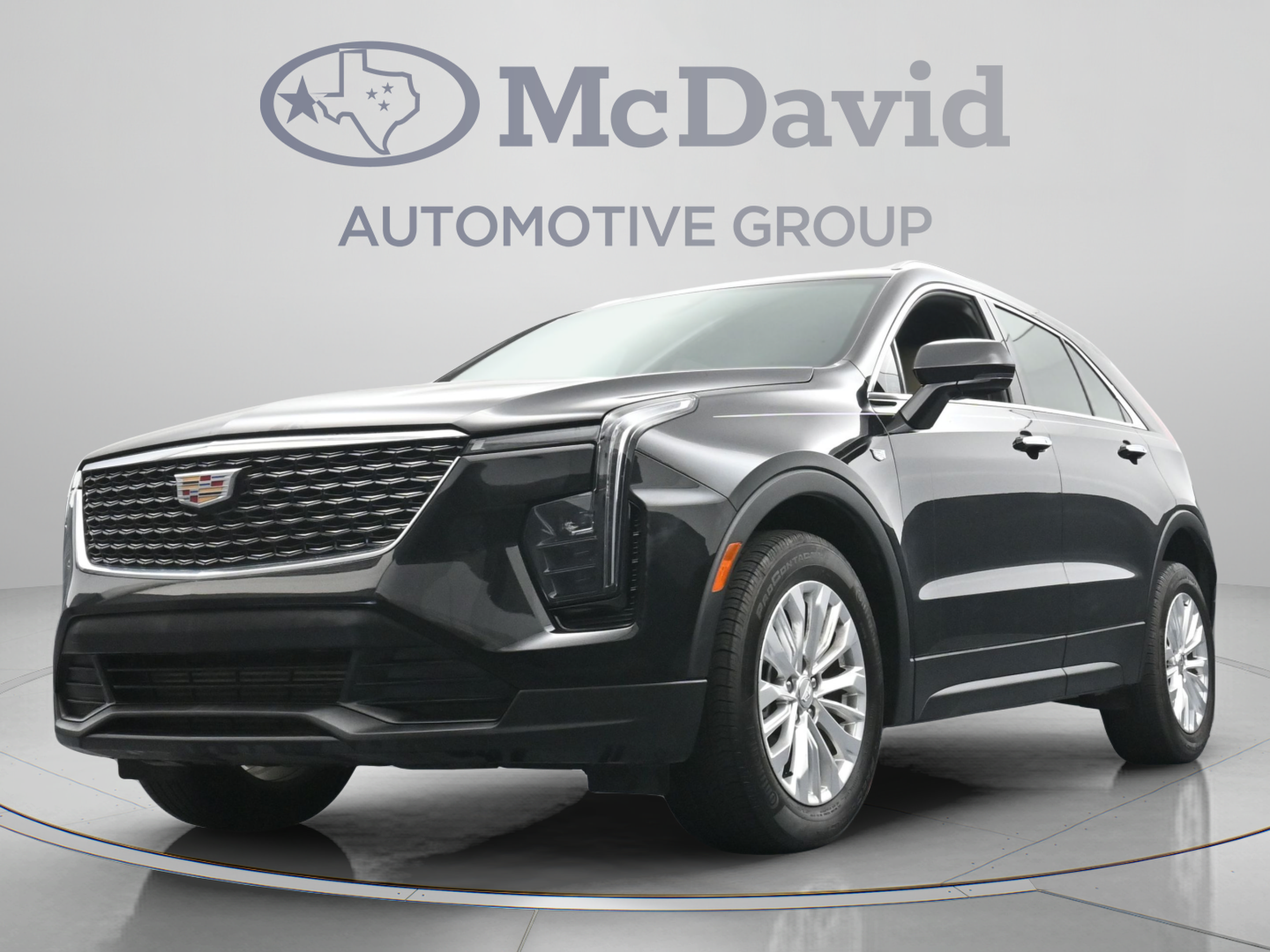 Used 2024 Cadillac XT4 Luxury w/ Cold Weather Package FWD image 27