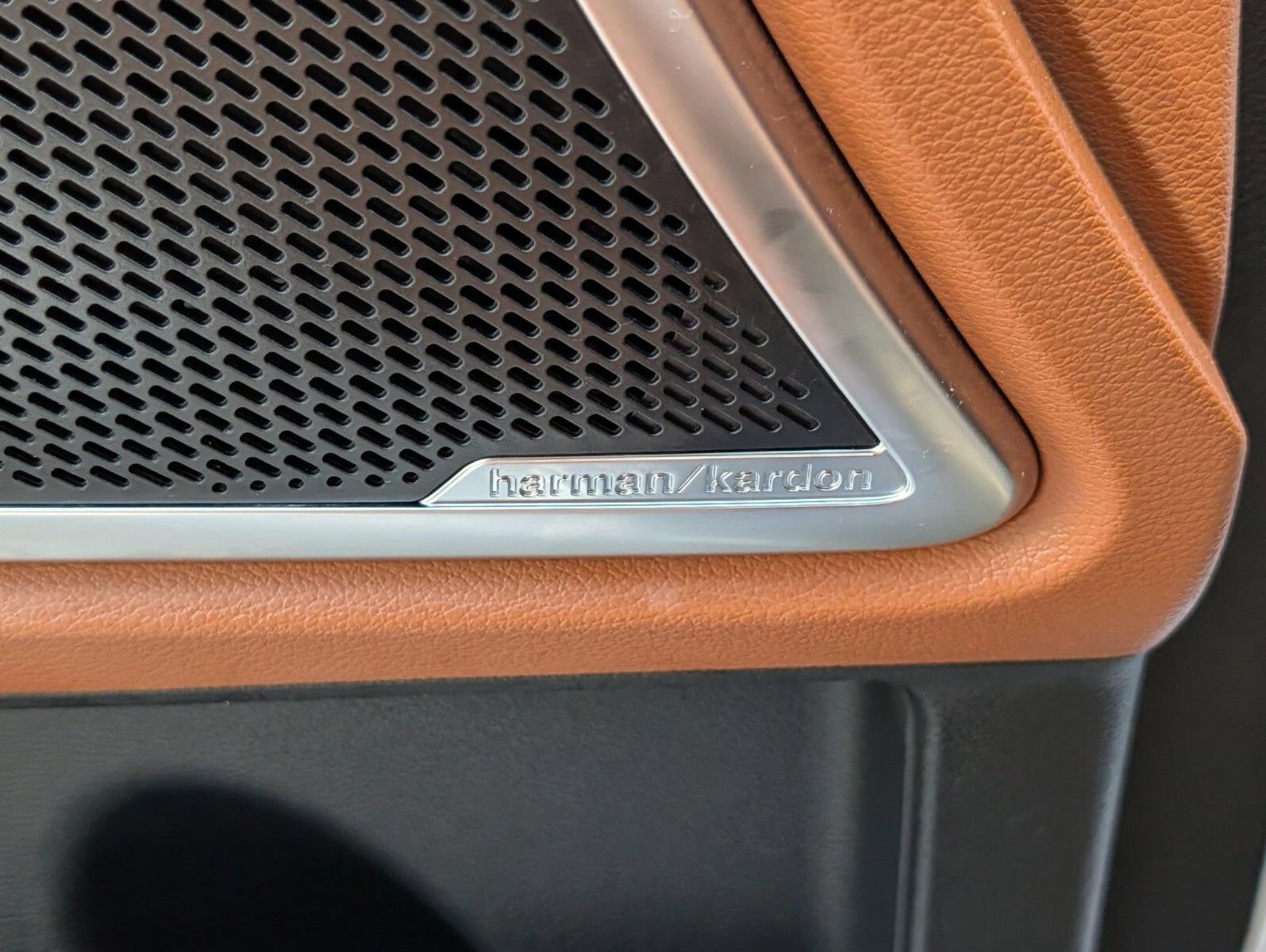 Used 2024 Kia Telluride SX Prestige X-Line AWD/4WD image 15