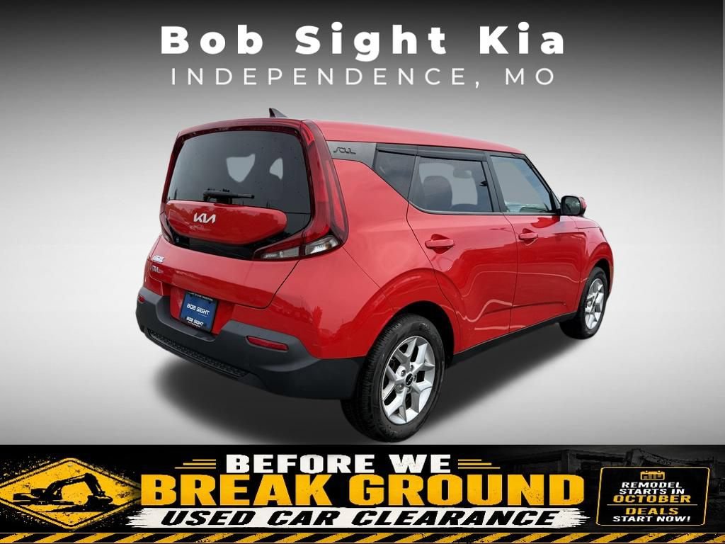 Used 2022 Kia Soul LX w/ Technology Package FWD image 10