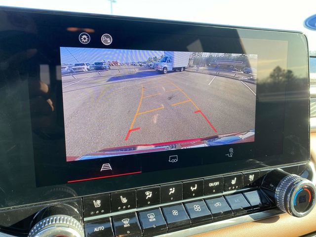 Used 2024 GMC Canyon AT4 w/ AT4 Premium Package image 28