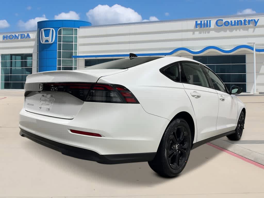 New 2025 Honda Accord SE image 5