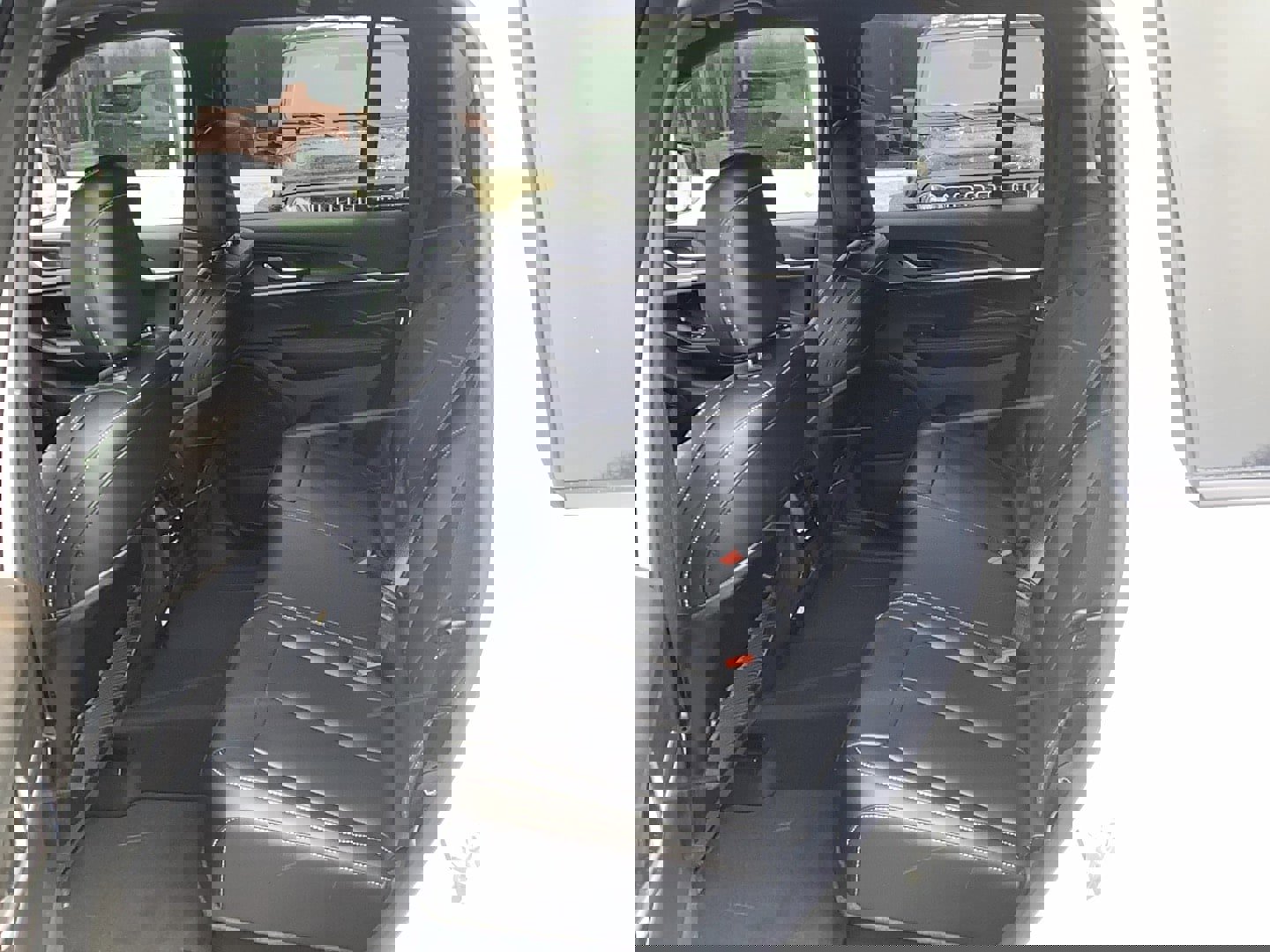 New 2025 Jeep Grand Cherokee Limited image 9