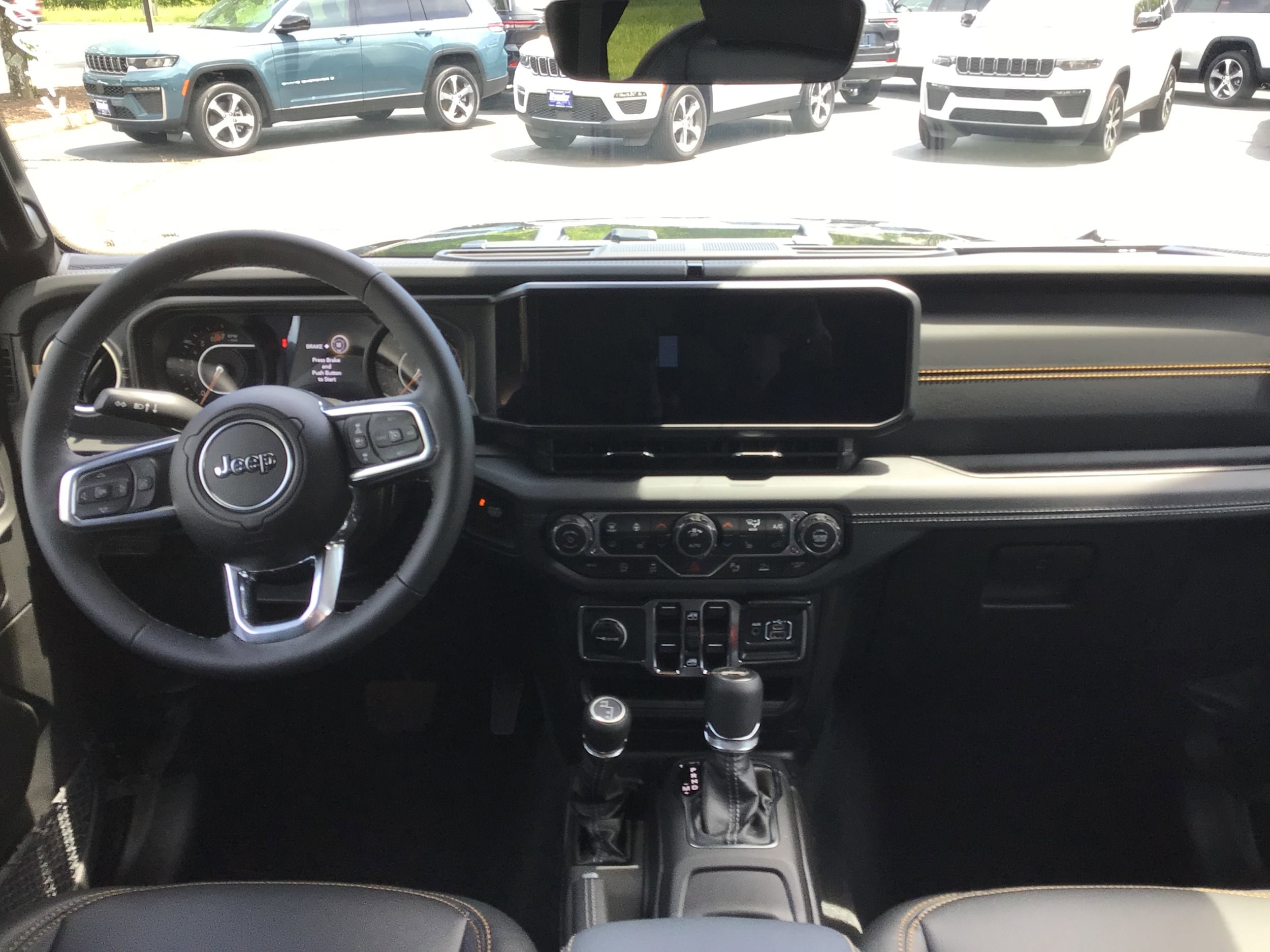 New 2026 Jeep Wrangler Unlimited Sahara AWD/4WD image 10