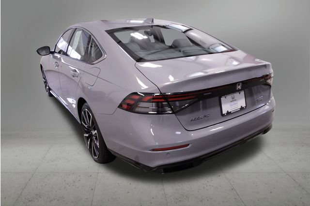 Certified 2025 Honda Accord Touring image 4