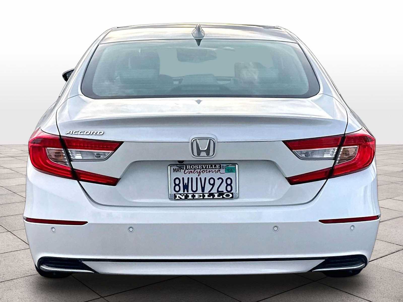 Used 2021 Honda Accord EX-L image 7