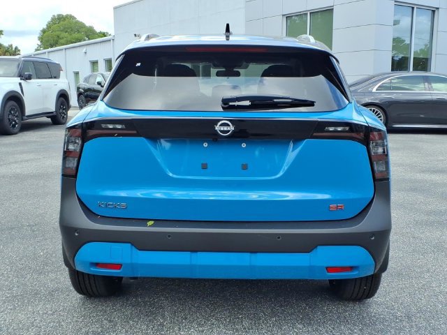 New 2026 Nissan Kicks SR FWD image 19