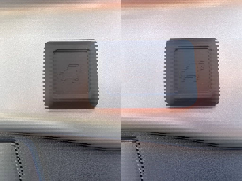 New 2025 Toyota RAV4 XLE Premium image 18